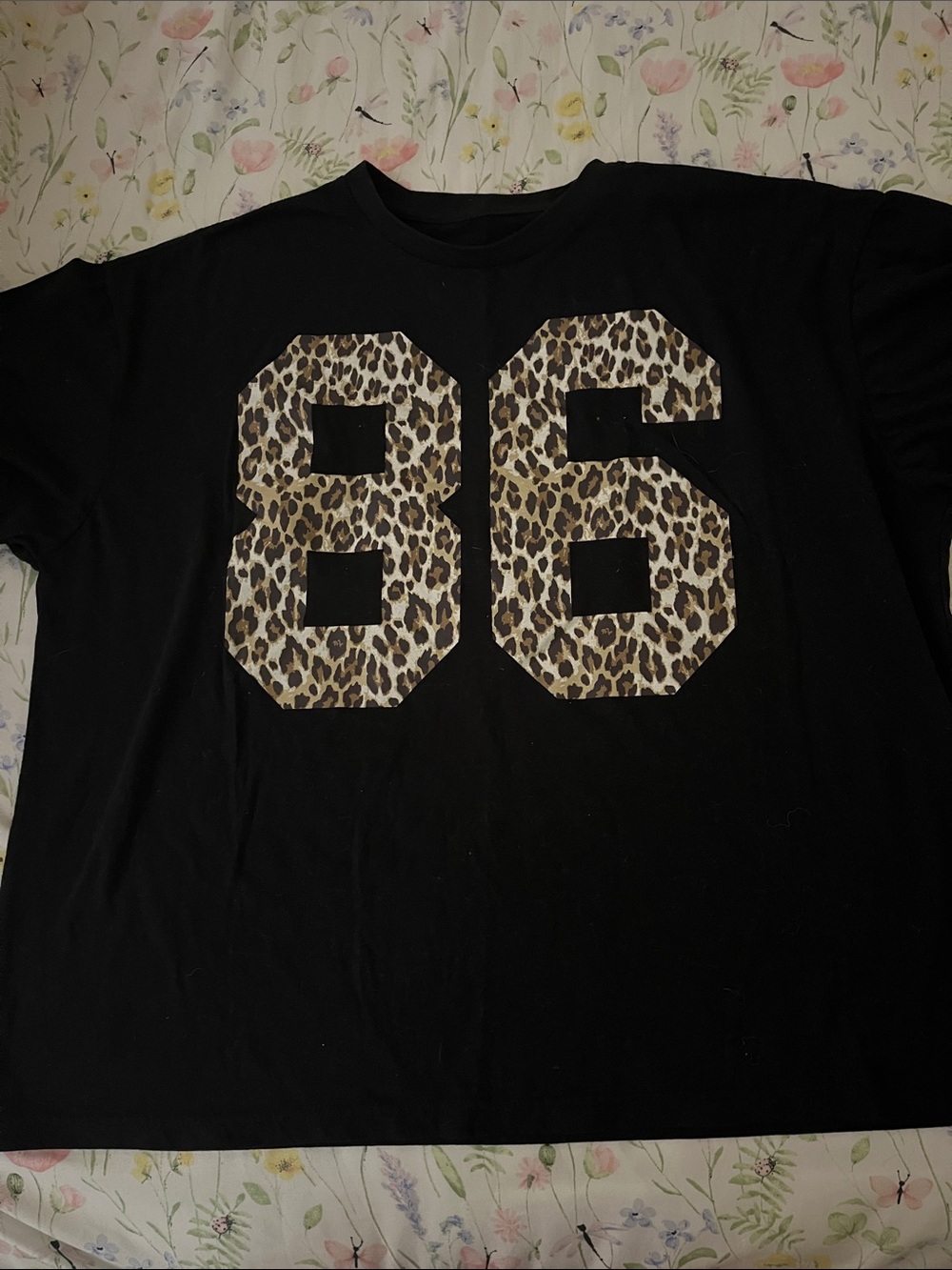 Women’s Short Sleeve Tee with Leopard '86' Graphic - Black